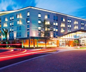 Aloft Jacksonville Tapestry Park