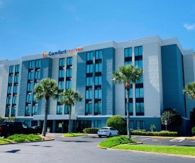 Comfort Suites Baymeadows Near Butler Blvd