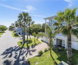 Blue Breeze, 4 Bedrooms, 3 Bathrooms, Sleeps 10, walk to Beach