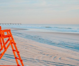 NautiDunes, on the beach @ the center of Jax Beach