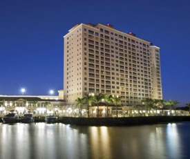 Luxurious Cape Coral Suite with on-site Marina - 3 Nights - One Bedroom #1