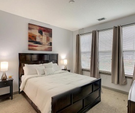 Luxury and Comfort, Close to Disney