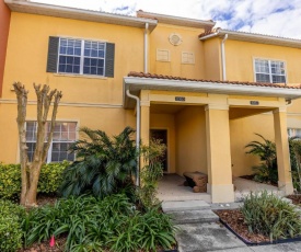 Stunning TownHome With Private Pool close to Disney 8960PP