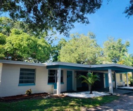 Nice house Close to Clearwater and Belleair Beach