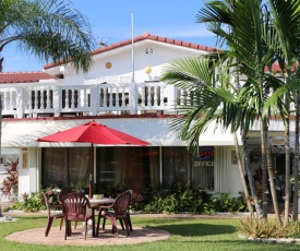 Breakaway Inn Guest House