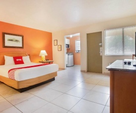 OYO Waterfront Hotel- Cape Coral Fort Myers, FL