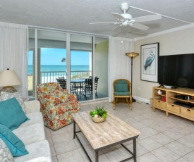 LaPlaya 202D Picture this from your lanai or sundeck Palm trees beach turquoise water and gorgeous sunsets