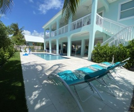 Blue Paradise 5bed/5bath brand new construction with private pool