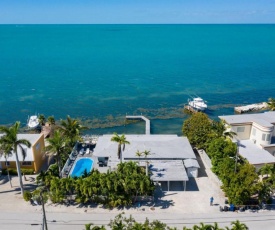 Caribbean Sunset 3bed/3bath with private pool & dockage