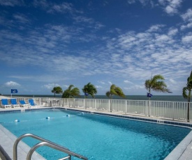 Million Dollar View - 2bed/2bath condo with open water views & pool