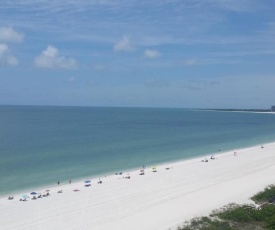 Beachfront Penthouse @ the Apollo!! Best Views on Marco Island!!!