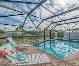 Jewel of Olde Marco 3 Bed 2 Bath Pool Home DIRECT ACCESS