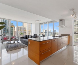 **W ICON BRICKELL-2BEDROOM CORNET UNIT OCEAN VIEW**