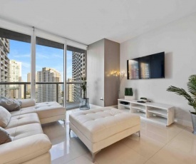 ICON BRICKELL LUXURY CONDO W/STUNNING WATERVIEWS