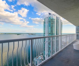 STUNNING 2BR CONDO WITH STRAIGHT OCEAN VIEW