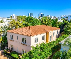 The Ultimate Historic Pool Villa in South Beach