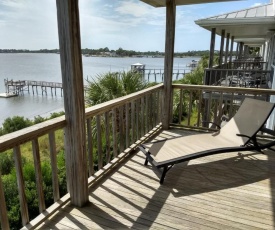 Seahorse Landing #503 Gulf Front Vacation Condo