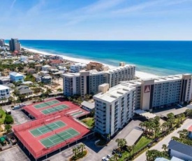 473 Mainsail Condo