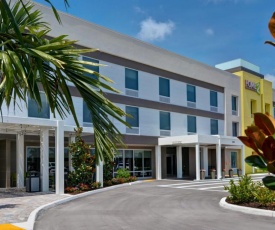 Home2 Suites By Hilton Naples I-75 Pine Ridge Road