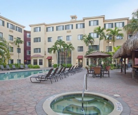 Pristine Roomy Resort Suite in Naples - 5 Nights - One Bedroom Suite #1