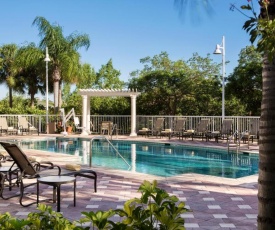 DoubleTree Suites by Hilton Naples