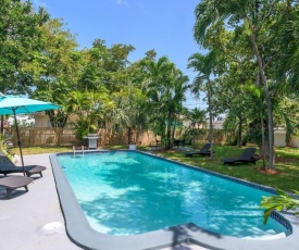 Tropical House 3 Bedrooms with Pool Oakland Park