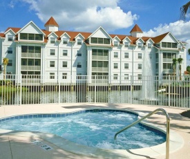 Lakefront Apartment on Beautiful Lake Bryan in Orlando - One Bedroom #1