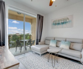 Spacious Condo with Balcony Near Themed Parks! #3VC406