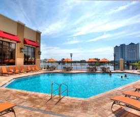 Ramada Plaza Resort & Suites By Wyndham Orlando International Drive