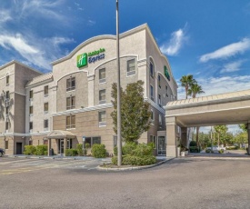 Holiday Inn Express Hotel & Suites Clearwater US 19 North, an IHG Hotel