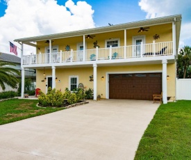 Snowbird Availability! Ocean Street Home By Beach Home