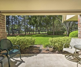 Large Tampa-Area Condo with Golf Course Access!