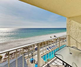 Beachfront Condo - Regency Towers - Pool & Hot Tub condo