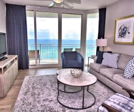 1111 - 2B/2 Bath with Bunks. Master Bedroom & Living Room Face the Gulf!