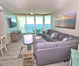 2111 - 2B/2 Bath with Bunks. Master Bedroom & Living Room Face the Gulf!