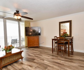 Gorgeous Oceanfront Emerald Beach Condo