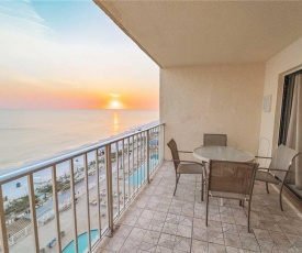 Regency Towers 719, 2 Bedrooms, Sleeps 8, Beachfront, Wi-Fi, Pool, Complimentary Beach Chairs and Umbrella