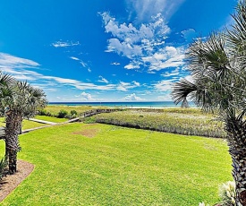 New Listing! Beachfront Gem With Pools & Docks Condo