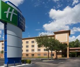 Holiday Inn Express Hotel & Suites Plant City, an IHG Hotel