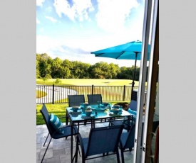 LUXURY Modern, Brand New Townhome, Reunion Resort, overlooking the Golf club, near Disney and Orlando Theme parks