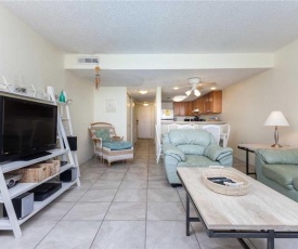 Four Winds F15, 2 Bedrooms, WiFi, Washer Dryer, Sleeps 7, 2 Heated Pools