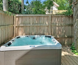 Downtown Home with Hot Tub, BBQ, Near Ice Plant!