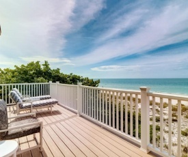 New Listing! Beachfront Bliss with Stunning Views townhouse