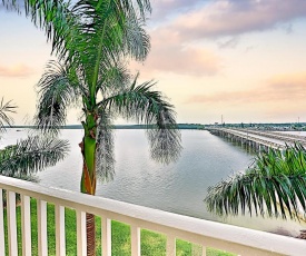 Updated Bayside Getaway: Pool, Hot Tub, Near Beach condo