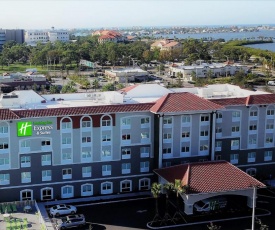 Holiday Inn Express & Suites - St. Petersburg - Madeira Beach, an IHG Hotel