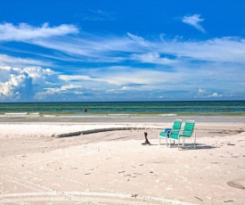 Palm Bay Club Bayside Closest to Gulf