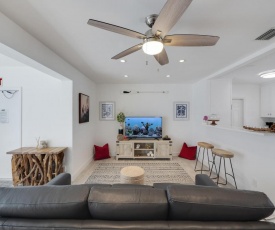 Seas The Day 8 - Nautical Nights & Beach with Pool-Singer Island condo