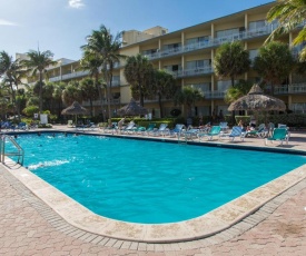 Days Hotel by Wyndham Thunderbird Beach Resort