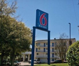 Motel 6-Tallahassee, FL