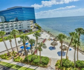 Oceanfront - Amazing Balcony view - Heated Pool